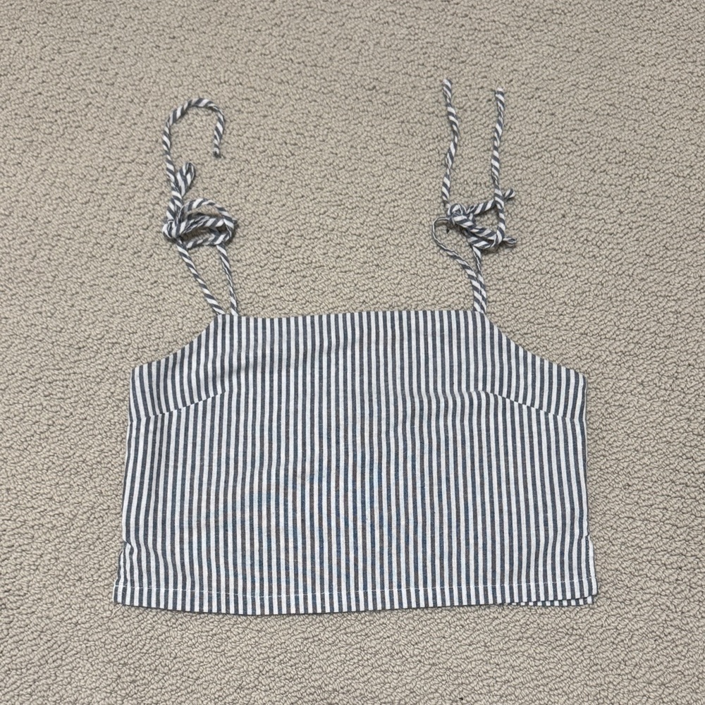 Brandy Melville Striped Blue and White Women's Top